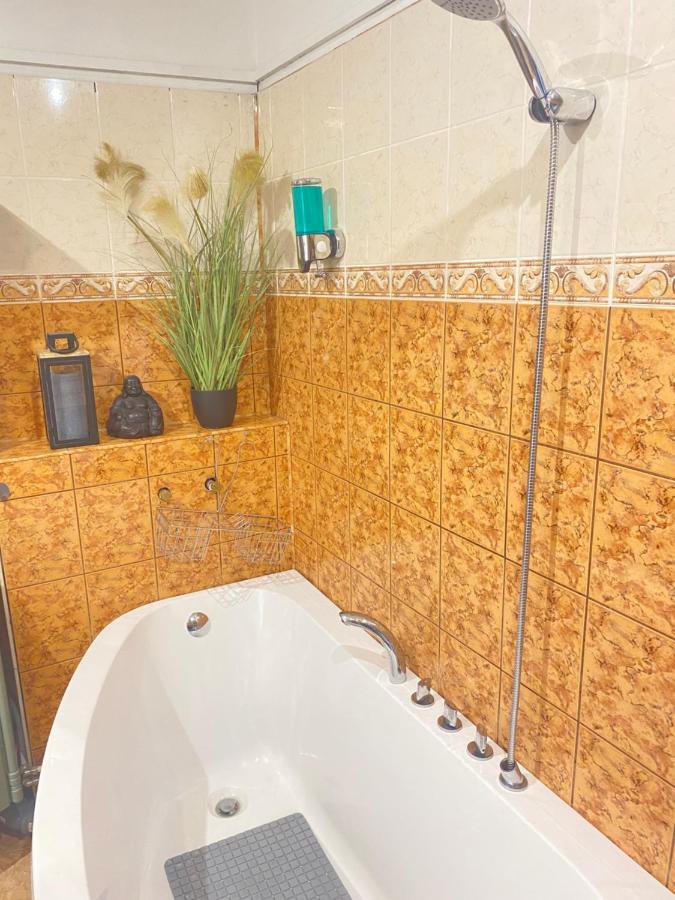 Cosy 2 Room 55M2 Centric 10Min To Old Town Ac Рига Екстериор снимка